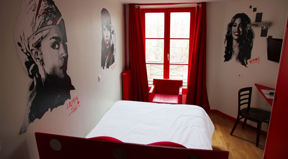 URBAN, DOUBLE BED
