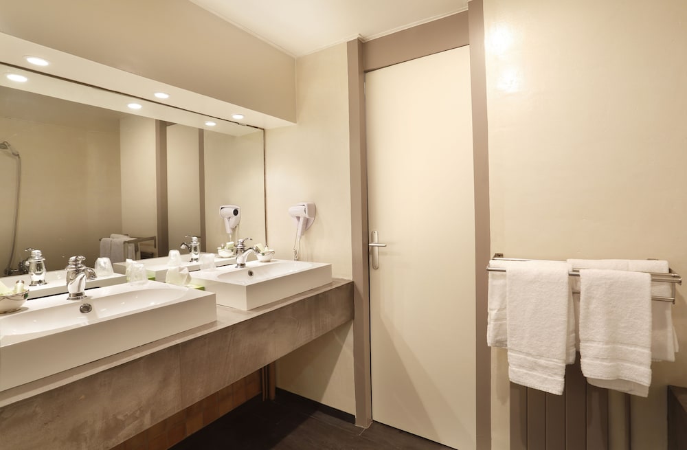 Inter Hotel Le Roncevaux 5/30
