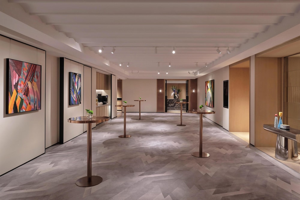 Hyatt Centric Zhongshan Park Shanghai 12/77