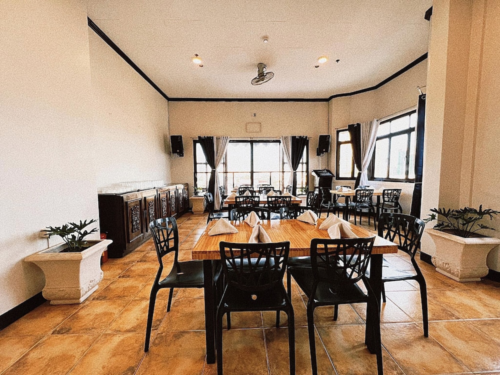 Fuente Pension House 44/49
