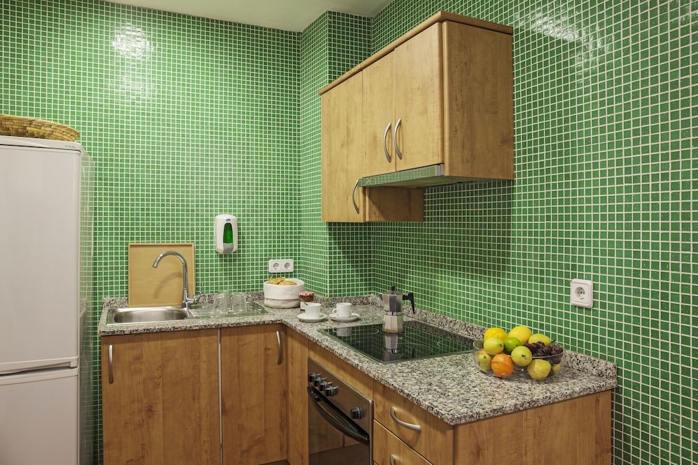 AinB Las Ramblas Guardia Apartments 54/60