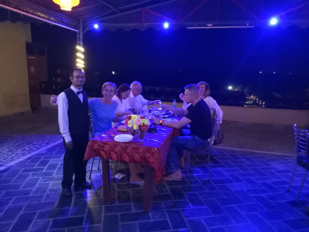 TAJ PLAZA HOTEL 27/51