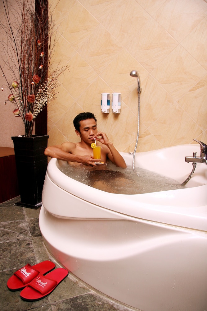 Furaya Hotel 9/37