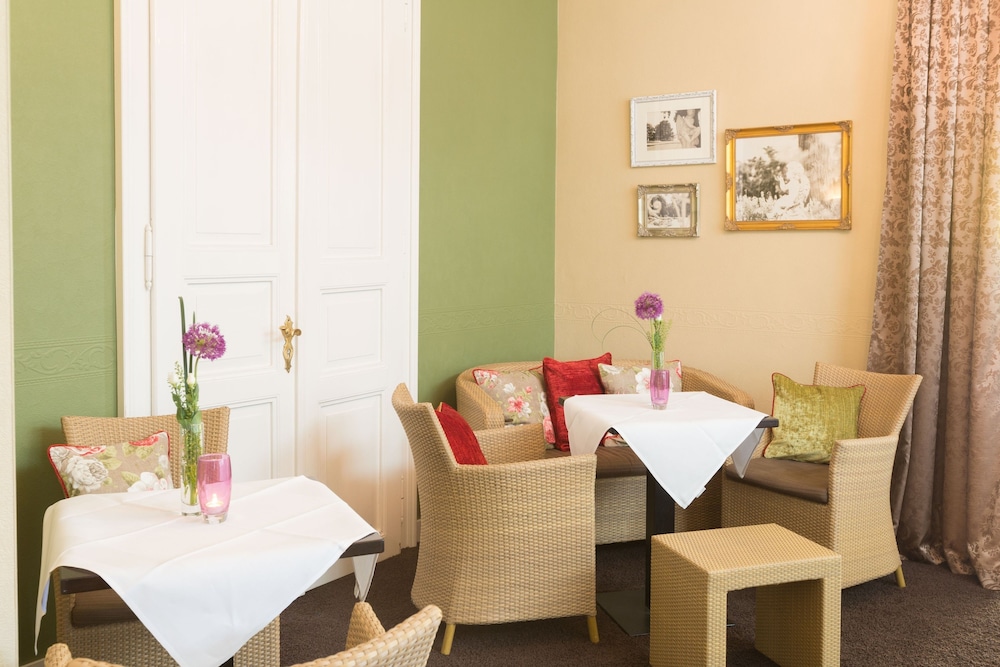 Parkhotel Bilm im Gluck am Stadtrand Hannover 38/50