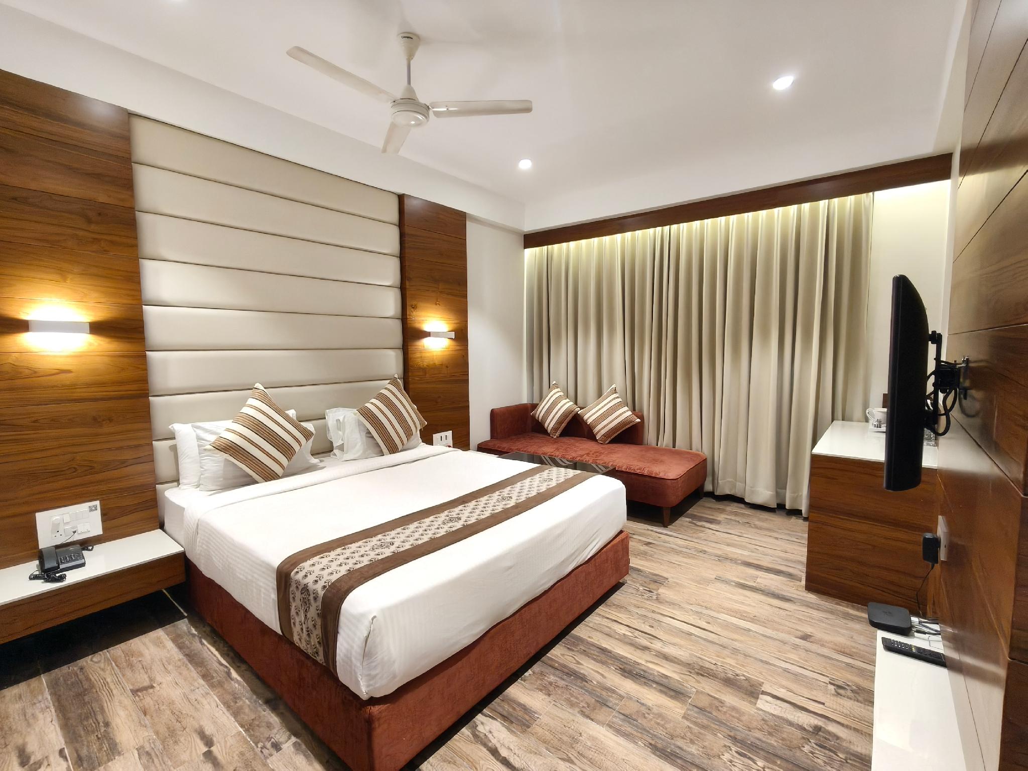 Double room. Deluxe.
