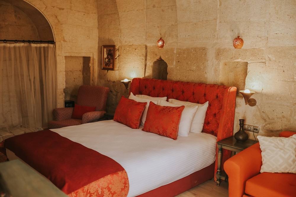 Elaa Cave Hotel 5/50
