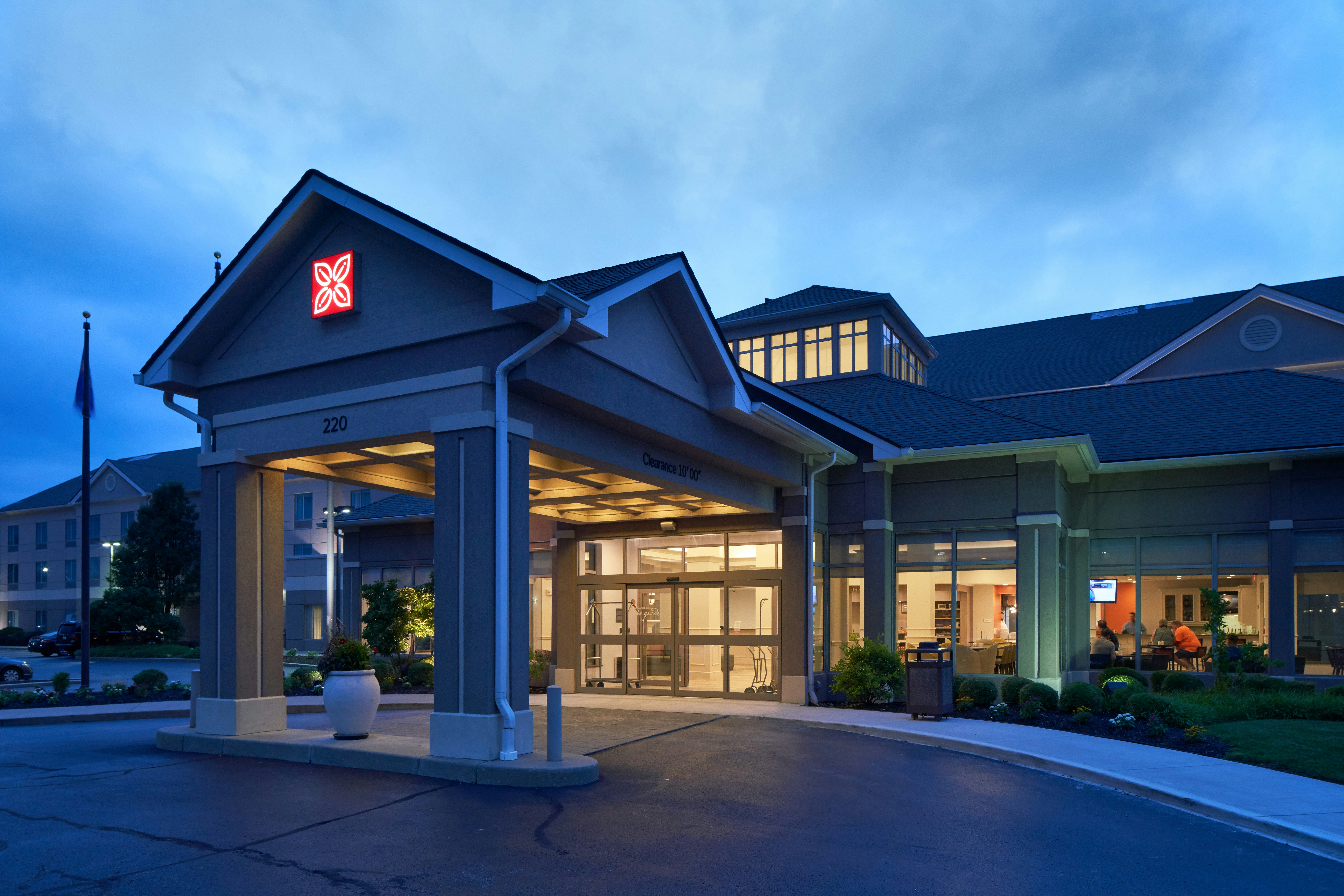 Hilton Garden Inn Evansville 2/50