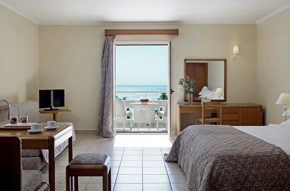 TWIN ROOM SEA VIEW
