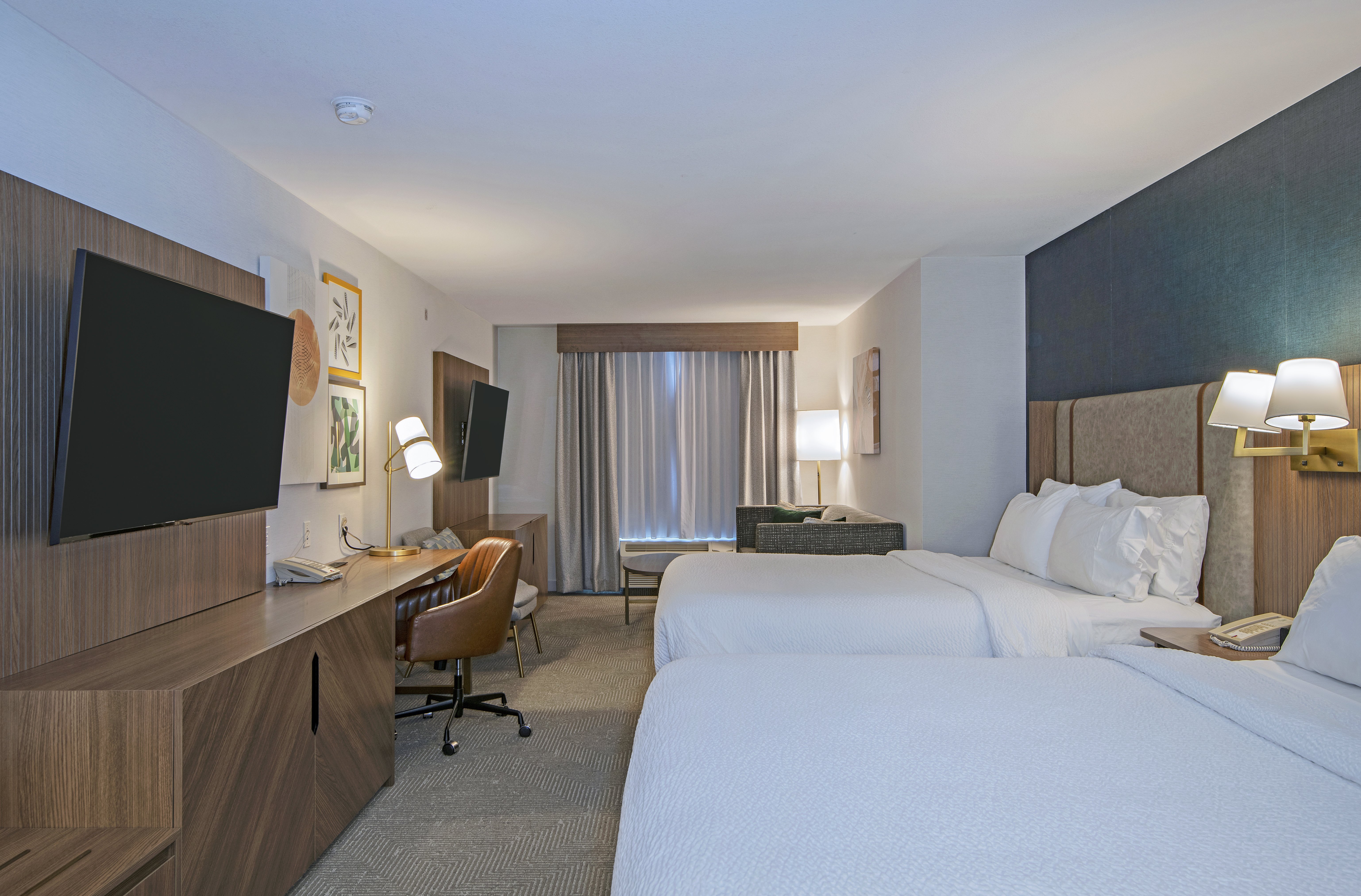 Holiday Inn Hotel Suites Kamloops 22/72
