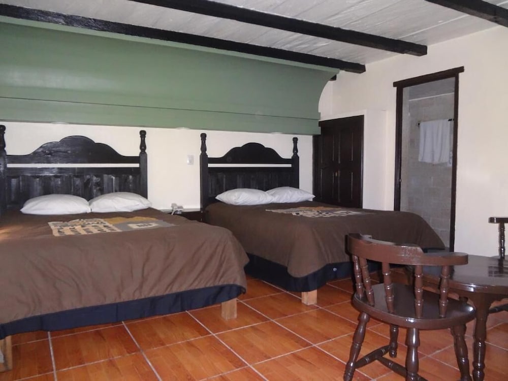 D Monica Hotel 24/45