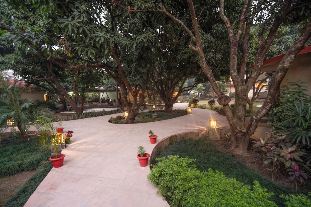 LA PERLE RIVER RESORTS 34/50