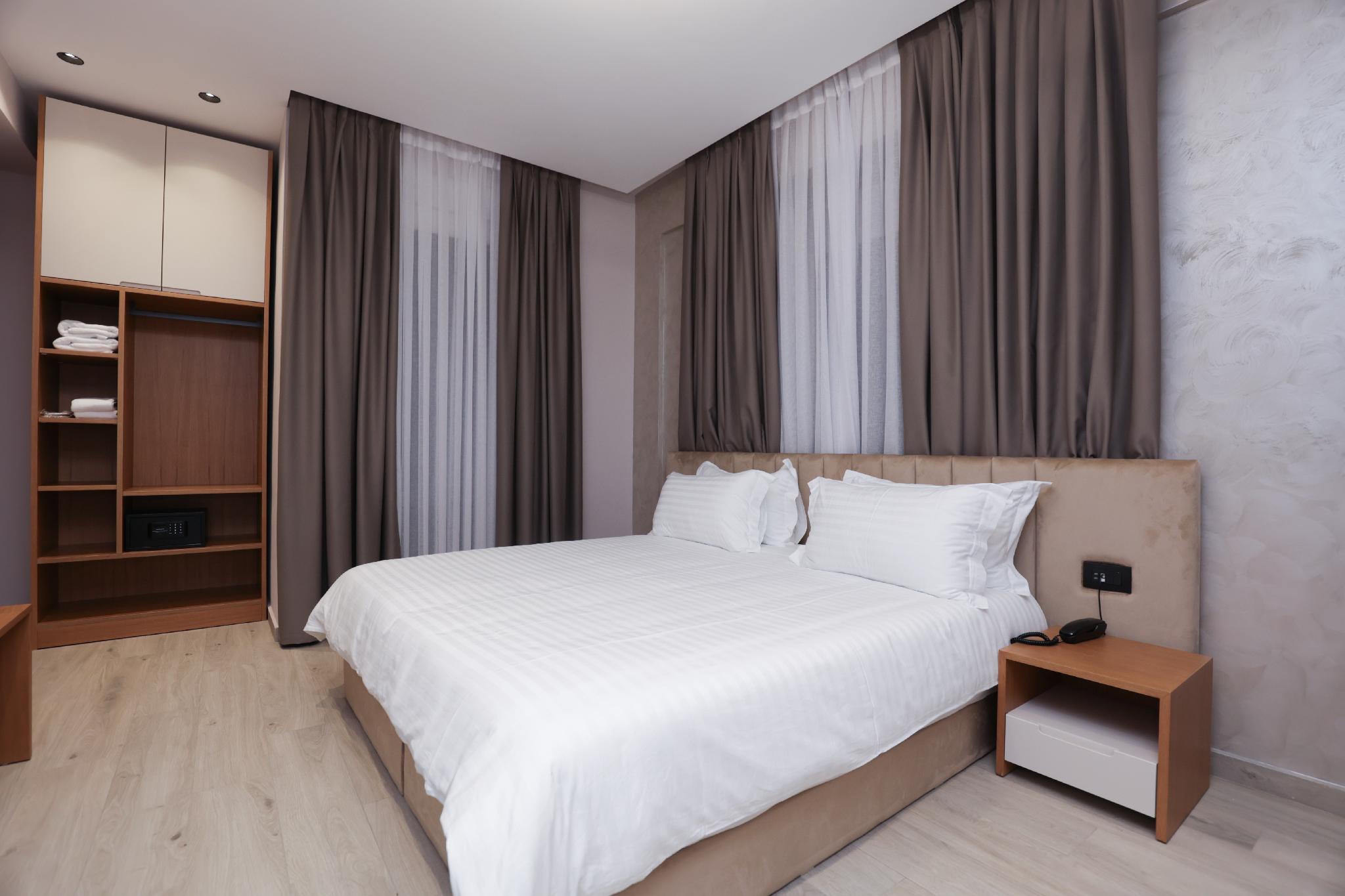 Residence Inn Tirana 14/28