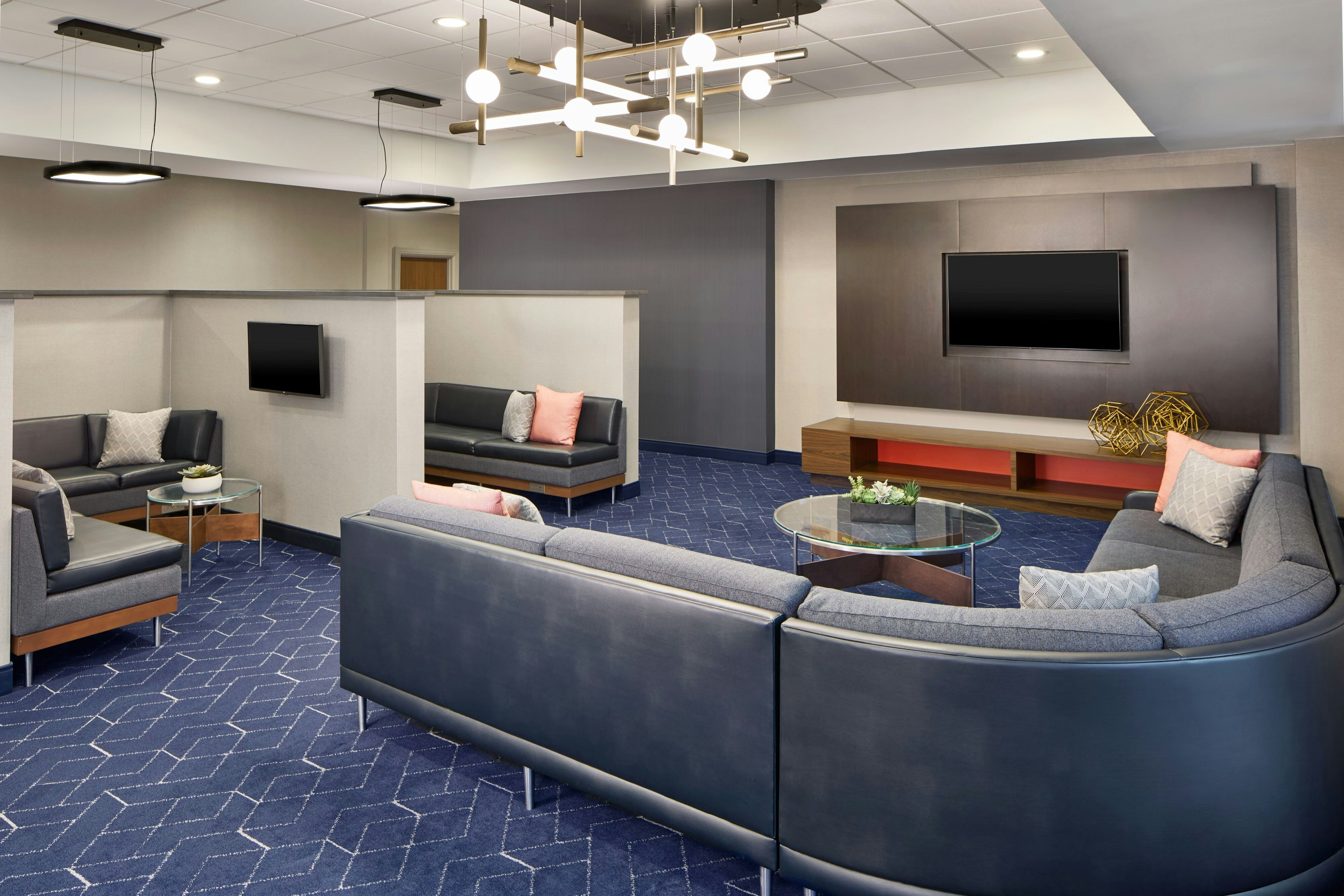 Downtown Providence Courtyard By Marriott 59/64