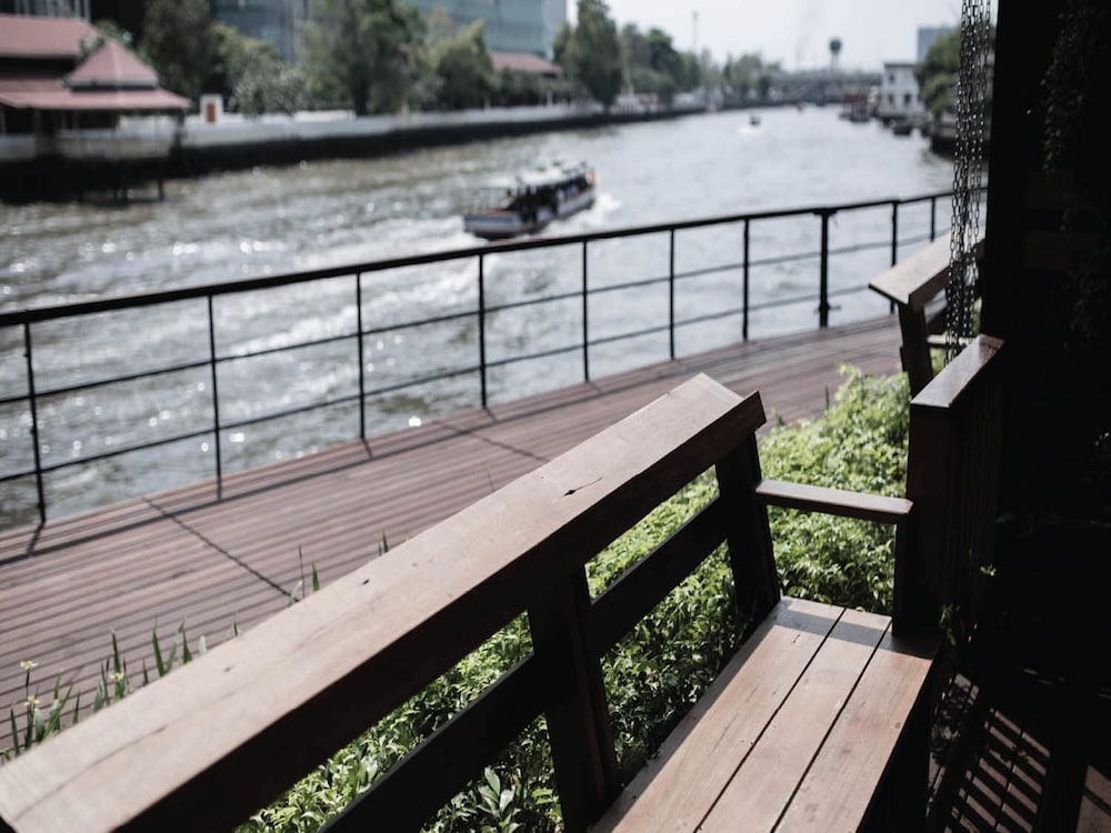 CHANN BANGKOK-NOI 25/50
