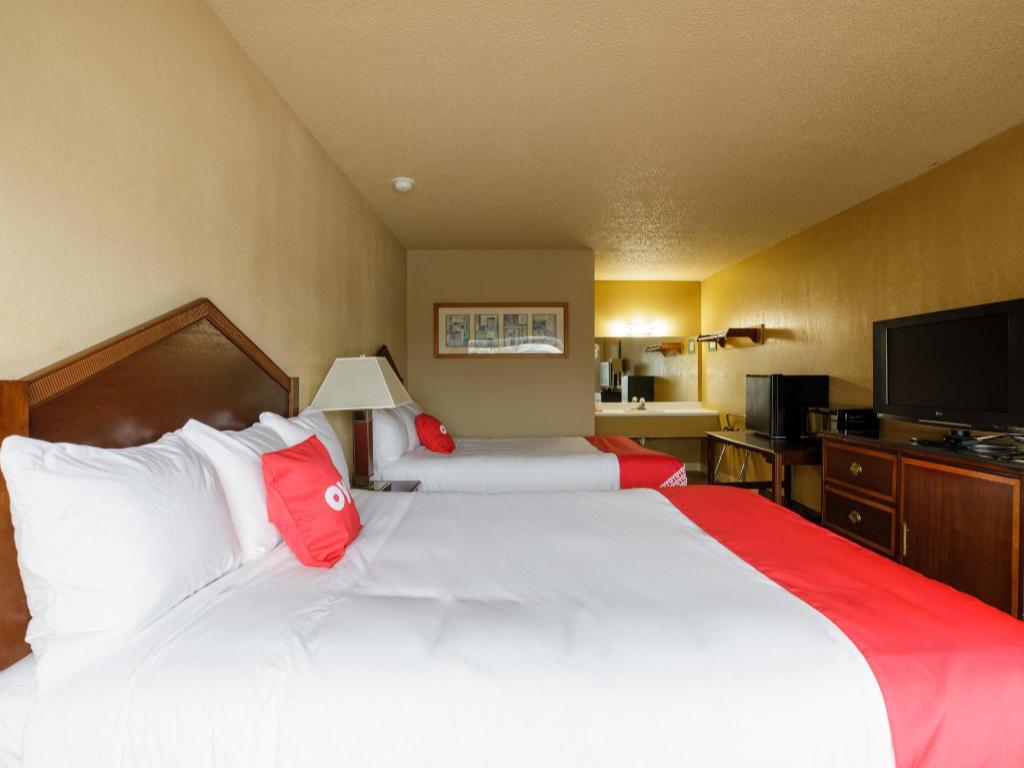 room, 2 queen beds