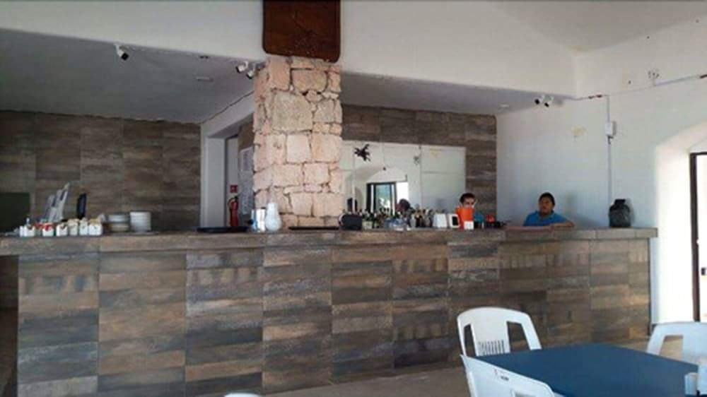 Pelicano Inn 11/67
