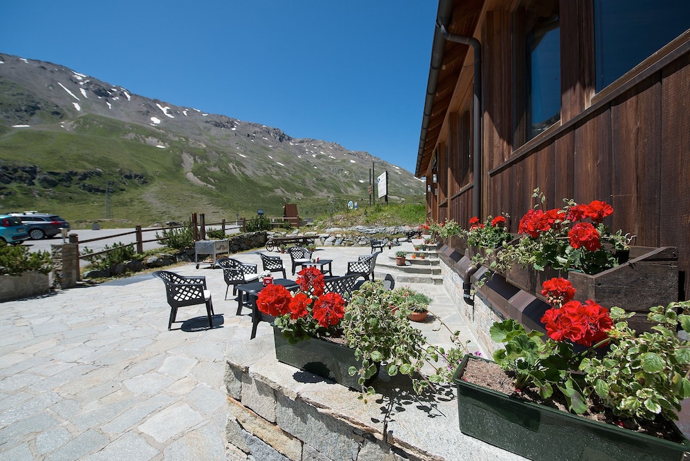 HOTEL INTERALPEN 69/74