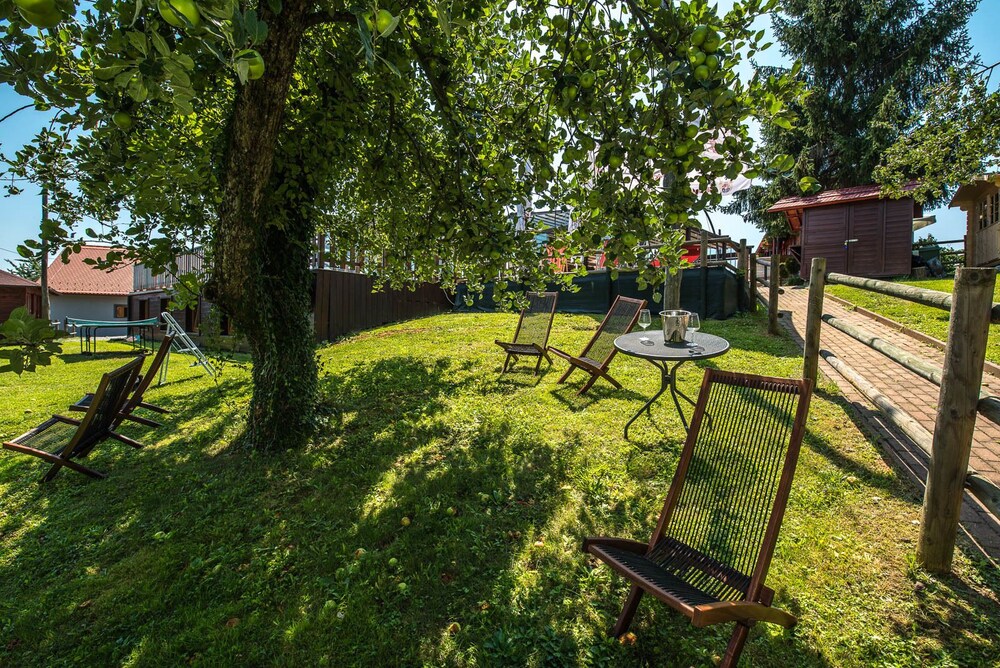 HOTEL SRAKOVCIC HEART OF NATURE 32/33