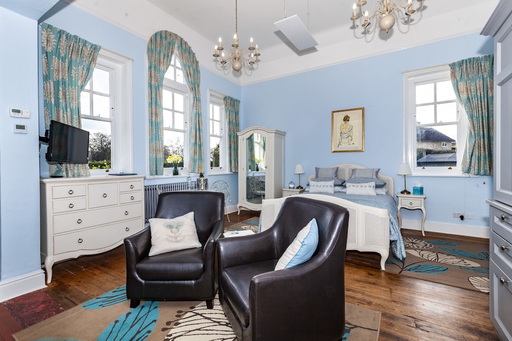 The Agent S House Bed Breakfast 30/50