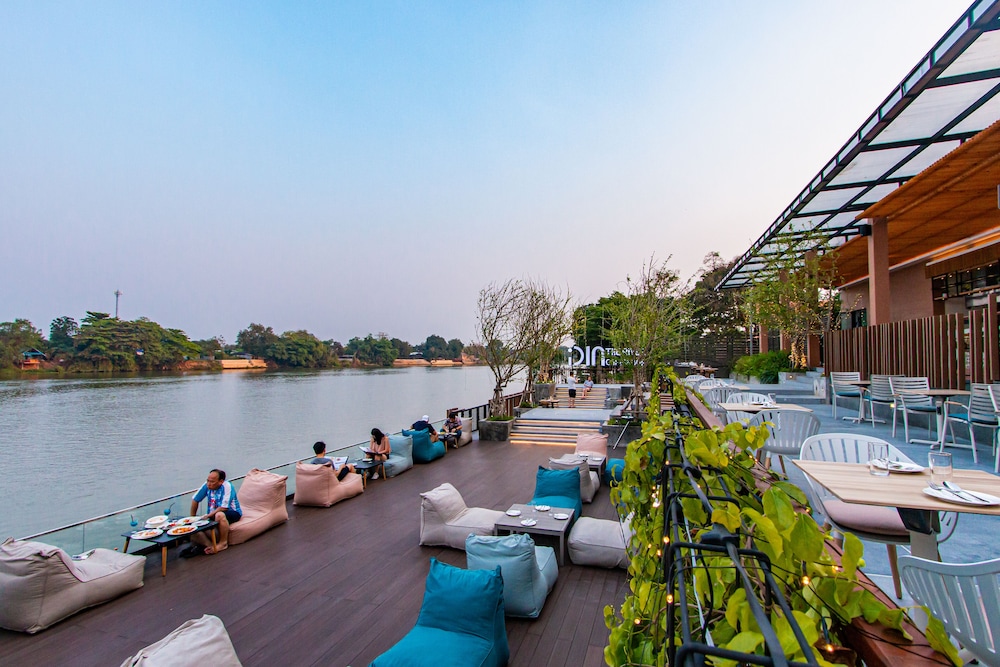 Rachabhura Hotel 42/50