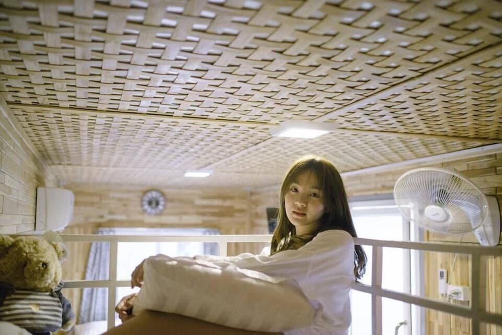 Crystal Box Hotel 21/32