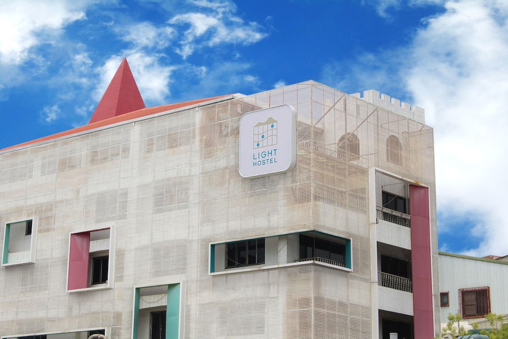 Light Hostel.tn 2/64