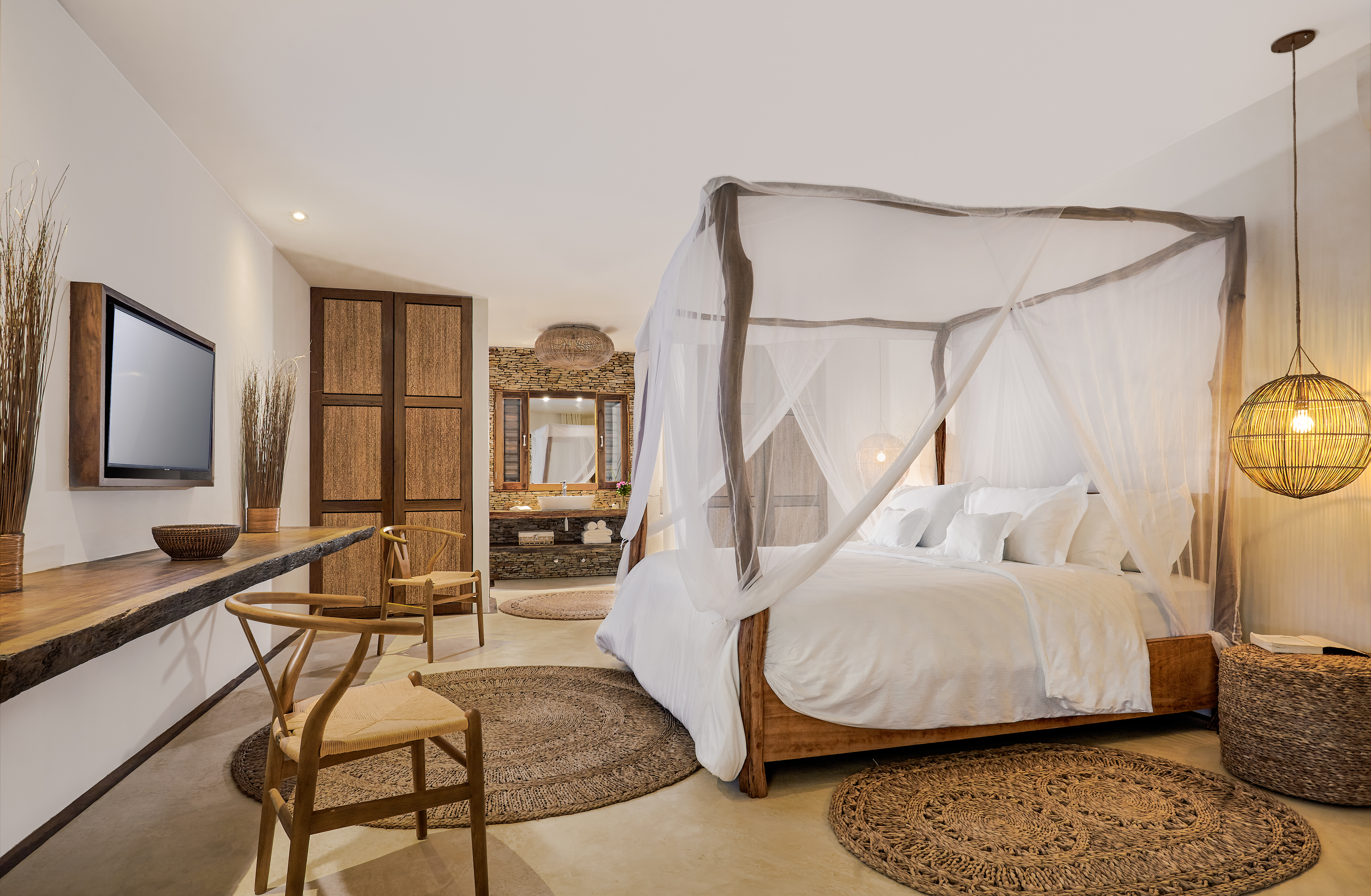 Superior, Suite, Lateral Side Sea View, Balcony