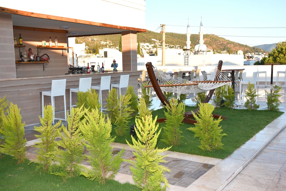 Laden Hotel Bodrum 34/42