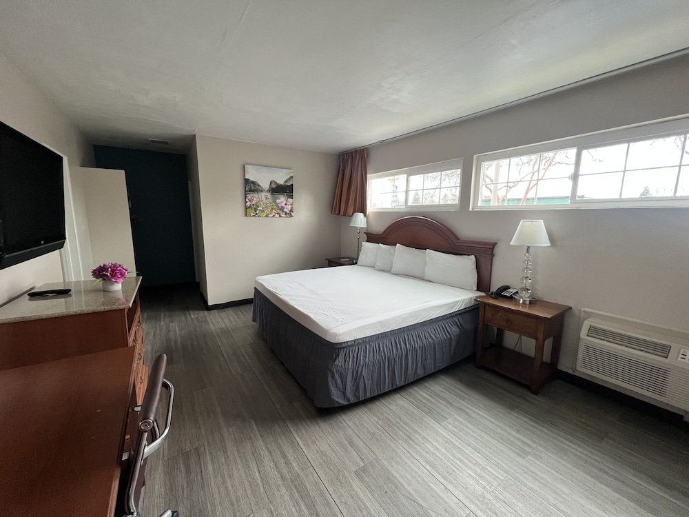 Days Inn by Wyndham Chico 6/40