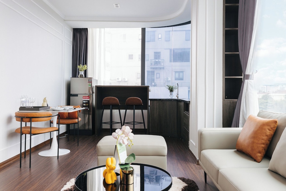 Ivy Luxury Hotel & Apartment 43/55