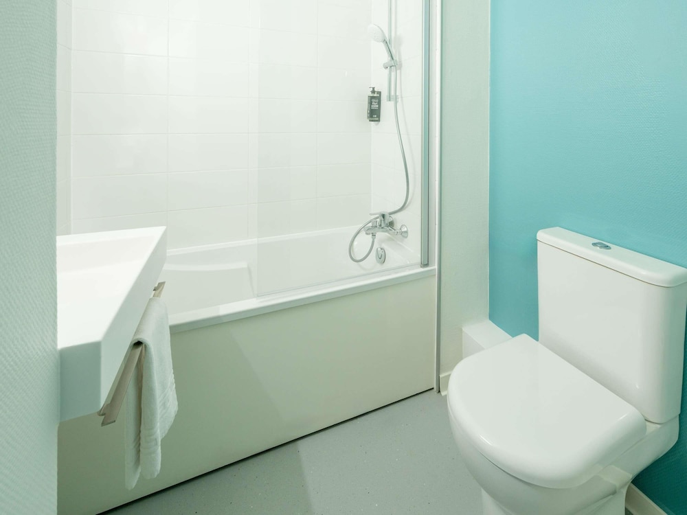 Ibis Budget Nantes Sainte Luce 48/50