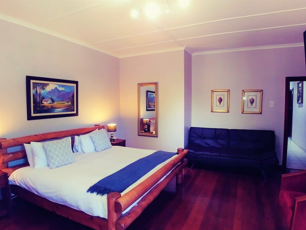 Winelands Villa Guesthouse 9/31