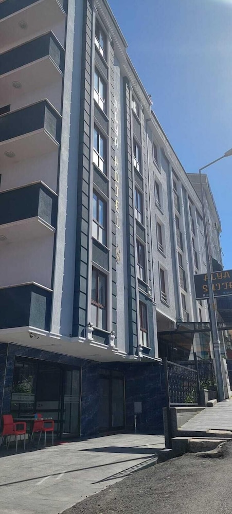 ALYA SUITE HOTEL 8/49