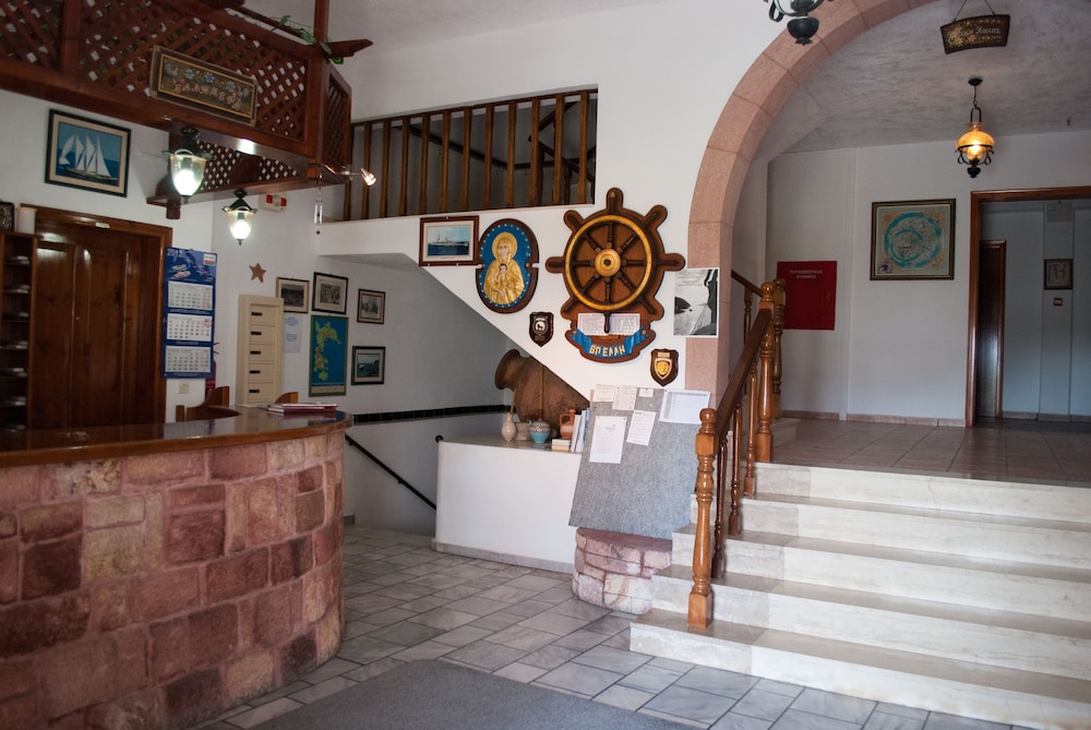 ASTERI HOTEL 23/32