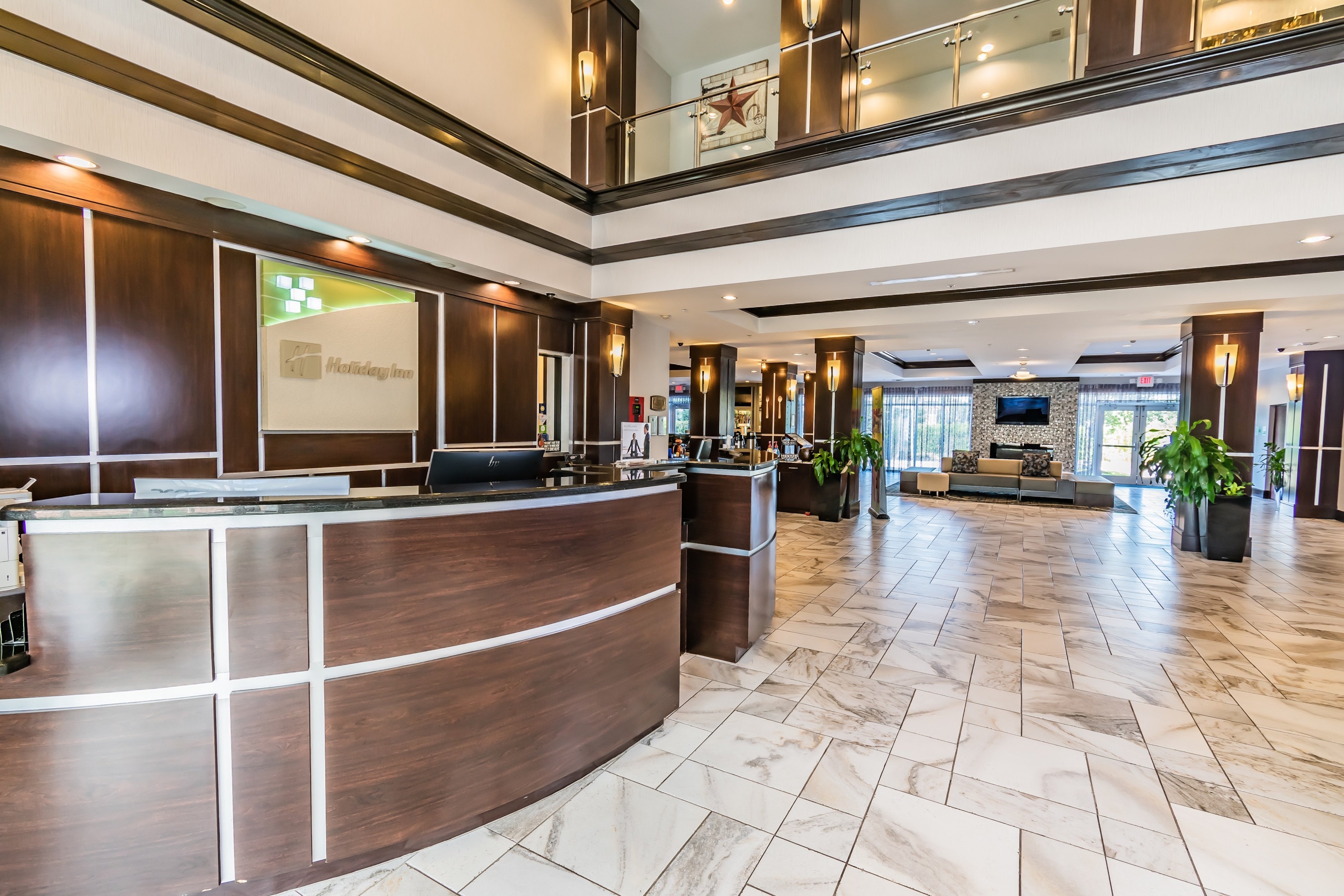 Holiday Inn Houston Webster 10/63