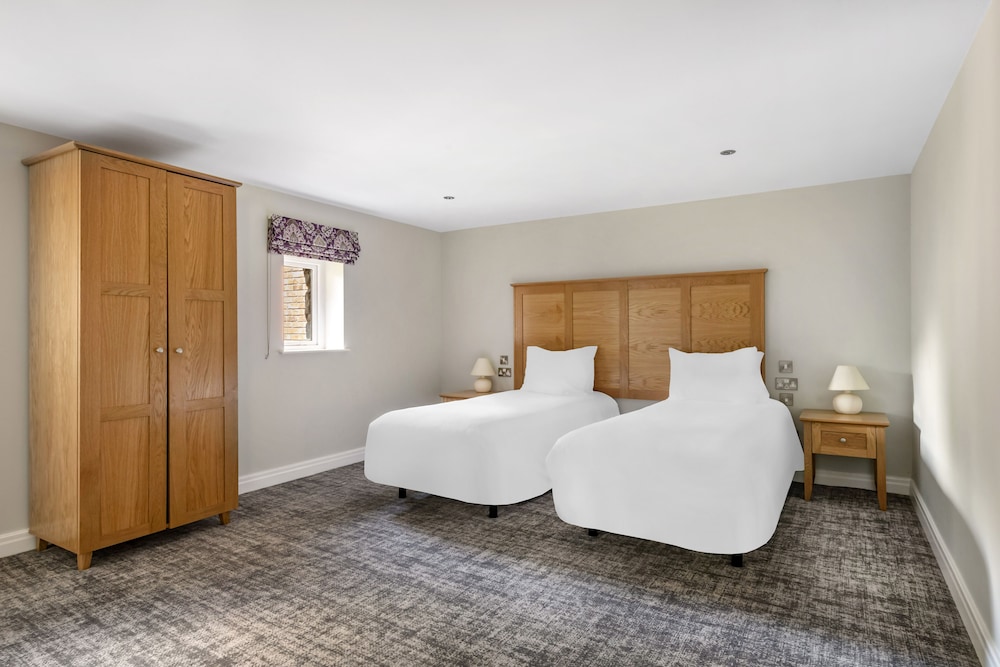 Thurnham Hall Resort 13/48