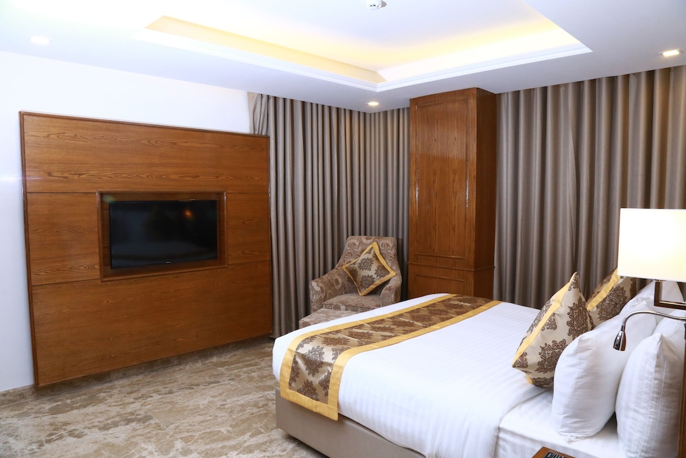 MARINO ROYAL HOTEL 29/63