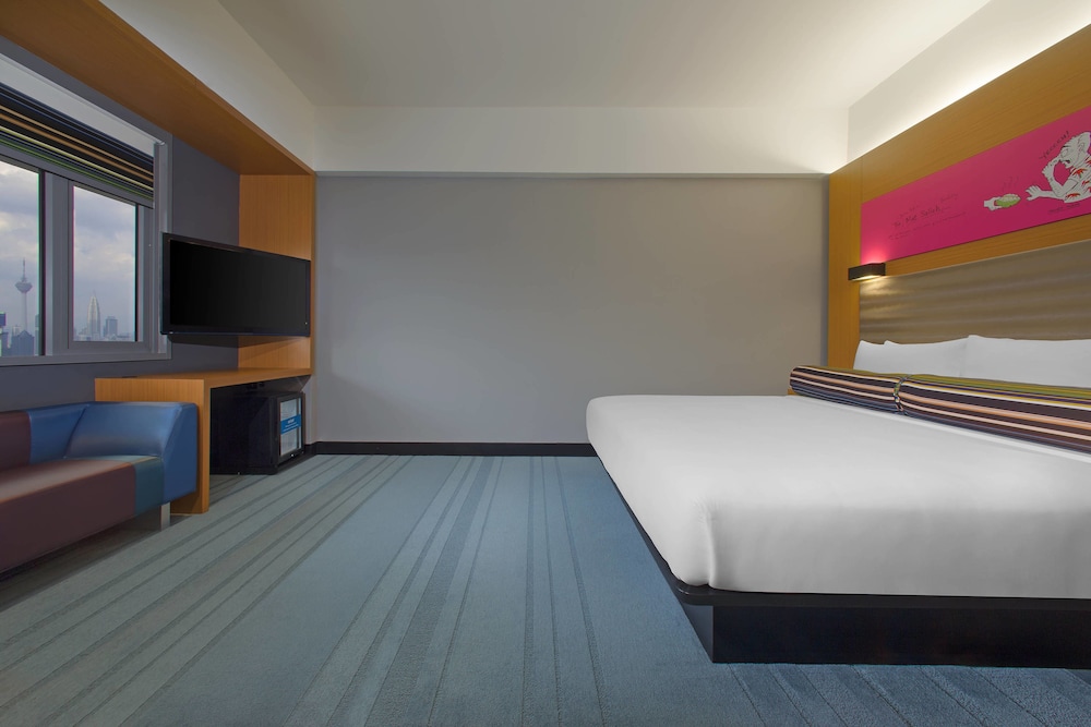 Aloft Kuala Lumpur Sentral Hotel 20/82
