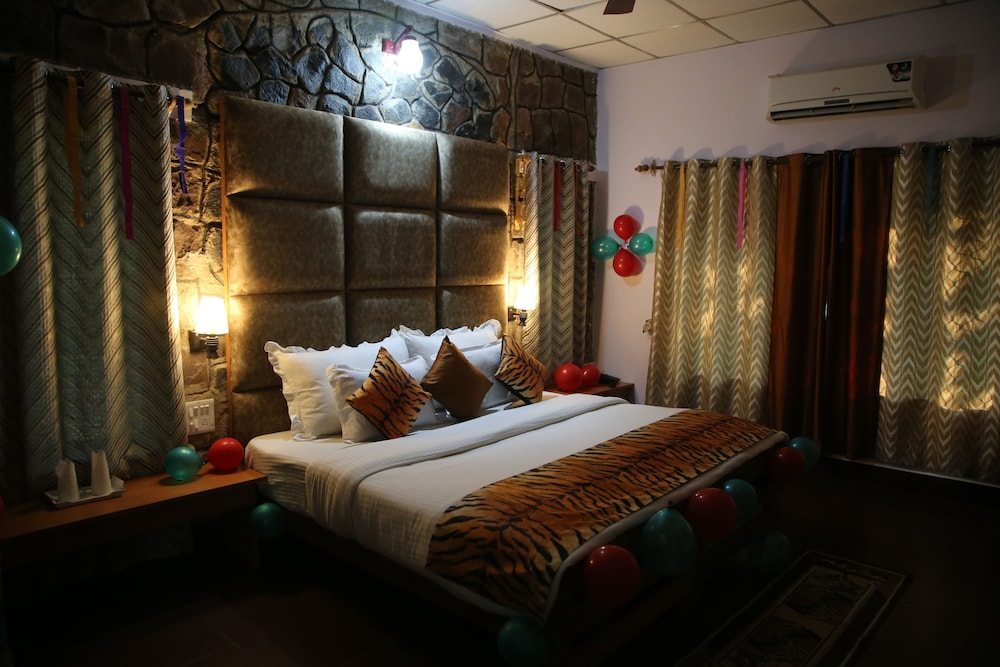 Mogli Jungle Resorts 10/47
