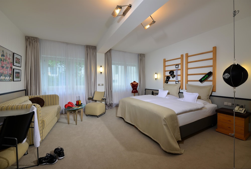 Best Western Permier Parkhotel Kronsberg 16/46
