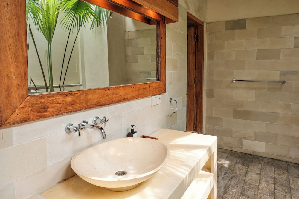 فيلا بسريرين كوين بغرفتي نوم، Kelapa Luxury Villas 10/10