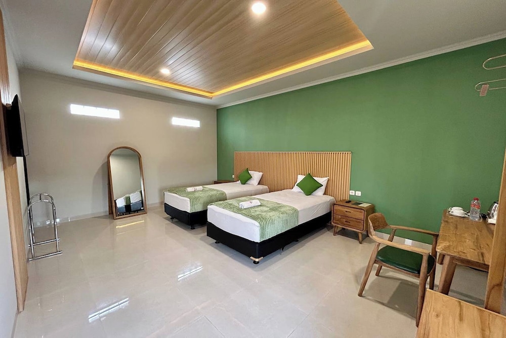 Hotel Perdana by ZUZU 34/65