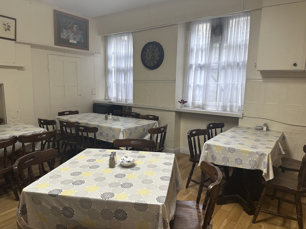 Arran House Hotel 34/50