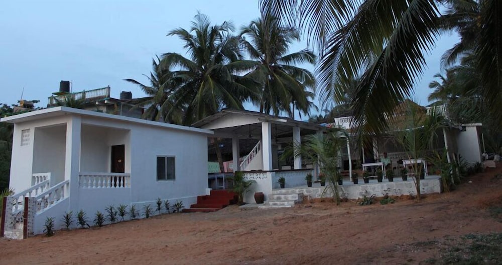 Ocean View Goan Beach House 44/49