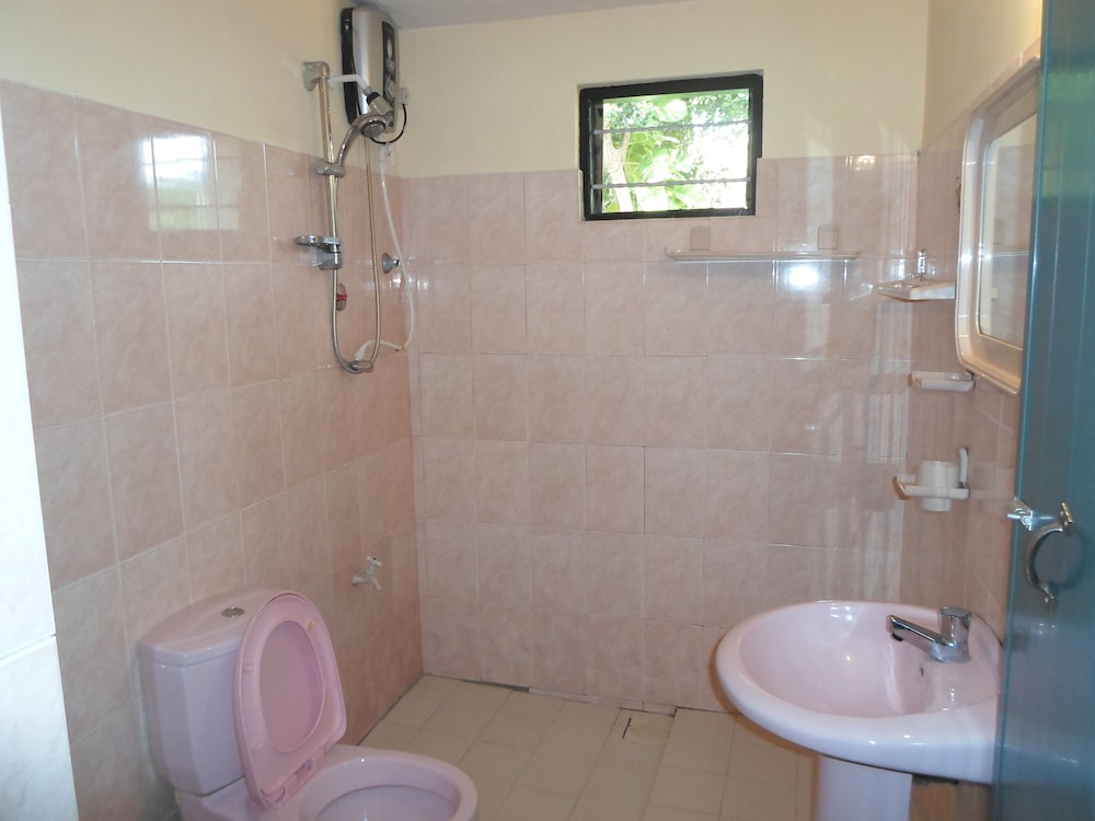 Indrani Inn 17/18