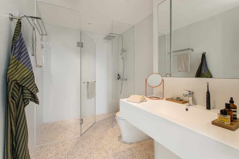 Stey Qianhai Hotel & Apartment 66/66
