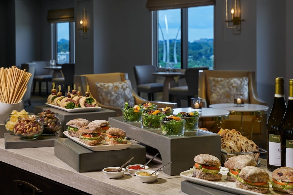 Ritz Carlton Pentagon City 40/59