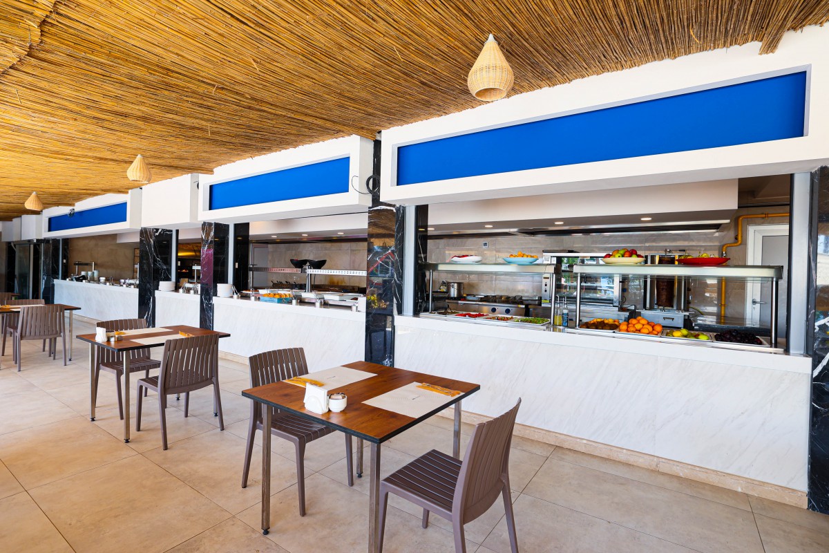 Eos Beach Hotel 42/55