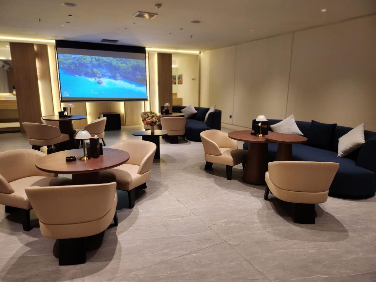 Ow Hotel Boutique Kemayoran 38/44