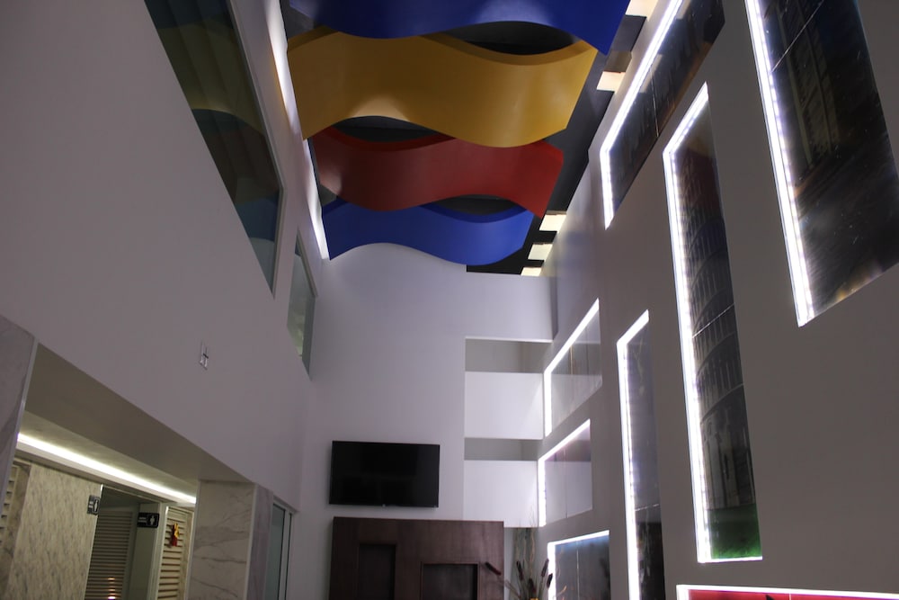 Suites Victoria Hotel 34/44